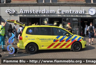 Volkswagen Touran II serie
Nederland - Paesi Bassi
Amsterdam Ambulance
13-343
