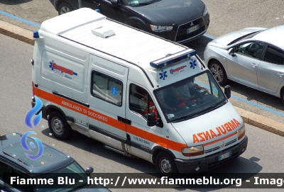 Renault Master II serie
Emergenza 2000 Milano
M 14
Parole chiave: Lombardia (MI) Ambulanza Renault Master_IIserie