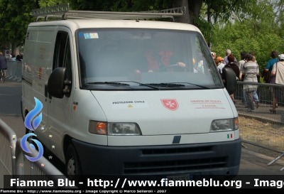 Fiat Ducato II serie
SMOM Sovrano Militare Ordine di Malta
Ragruppamento Toscana, Firenze - Corpo Italiano Soccorso Ordine di Malta Italia
Versione 2.8 jtd con rampa posteriore manuale
adibito a trasporti veloci di materiale logistico e P.M.A. 
Parole chiave: Fiat Ducato_IIserie SMOM