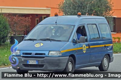 Fiat Scudo I serie
Servizio Assistenza Radio ONLUS  San Michele al Tagliamento VE
Parole chiave: Veneto (VE) Protezione_civile Fiat Scudo_Iserie Reas_2017