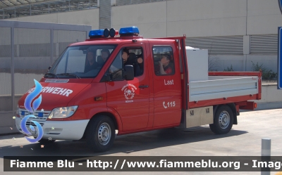 Mercedes-Benz Sprinter II serie
Vigili del Fuoco
Unione Distrettuale Bassa Val Pusteria
Corpo Volontario di Molini di Tures (BZ)
Freiwillige Feuerwehr Mühlen in Taufers
VF 145 BZ
Parole chiave: Mercedes-Benz Sprinter_IIserie VF145BZ