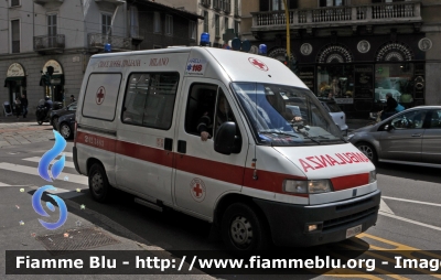 Fiat Ducato II serie
Croce Rossa Italiana
Comitato Locale di Milano
CRI 15536
Parole chiave: Lombardia (MI) Ambulanza Fiat Ducato_IIserie CRI15536