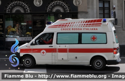 Volkswagen Transporter T5
Croce Rossa Italiana
 Comitato Locale di Arona NO
 CRI A985C
Parole chiave: Piemonte (NO) Ambulanza Volkswagen Transporter_T5 CRIA985C