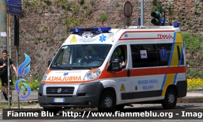 Fiat Ducato X250
Misericordia Milano
 M 25
Parole chiave: Lombardia (MI) Ambulanza Fiat Ducato_X250