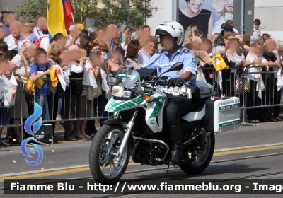 Bmw F800 GS
Polizia Locale
Comune di Milano
Parole chiave: Lombardia (MI) Polizia_locale Bmw F800_GS Visita_papa_milano_2012