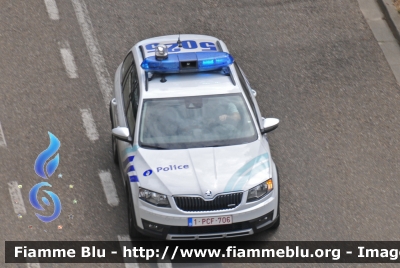 Skoda Octavia Wagon V serie
Koninkrijk België - Royaume de Belgique - Königreich Belgien - Belgio
Police Locale Bruxelles Capitale Ixelles - Brussel Hoofdstad Elsene

