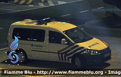 Volkswagen Caddy III serie restyle
Koninkrijk België - Royaume de Belgique - Königreich Belgien - Belgio
 Police Fédérale Police Aréonautique Areoport National Bruxelles
Parole chiave: Volkswagen Caddy_IIIserie_restyle