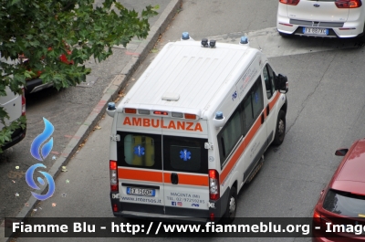 Fiat Ducato X250
Inter S.O.S. Magenta MI
M 43
Parole chiave: Lombardia (MI) Ambulanza Fiat Ducato_X250 