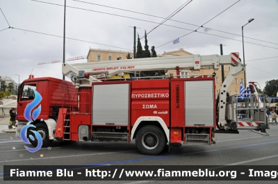 Mercedes-Benz Actros I serie
Ελληνική Δημοκρατία - Hellenic Republic - Grecia
Πυροσβεστικού Σώματος - Vigili del Fuoco
Allestita Rosenbauer Bronto Skylift
ΠΣ 2888
Parole chiave: Mercedes-Benz Actros_Iserie