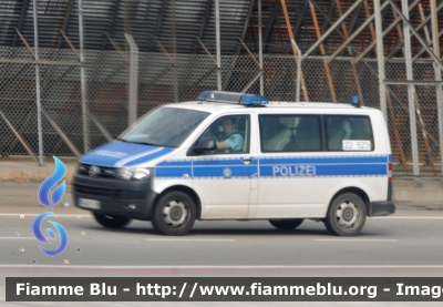 Volkswagen Transporter T6
Bundesrepublik Deutschland - Germania
Bundespolizei - Polizia di Stato
Parole chiave: Volkswagen Transporter_T6