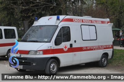 Fiat Ducato II serie
Croce Rossa Italiana
 Comitato Locale di Palazzolo sull'Oglio BS
 CRI 14251
Parole chiave: Lombardia (BS) Ambulanza Fiat Ducato_IIserie CRI14251 Stramilano_2014