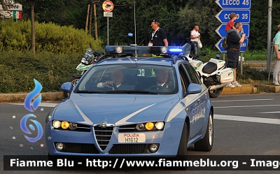 Alfa Romeo 159 Sportwagon Q4
Polizia di Stato
Polizia Stradale
POLIZIA H1612
Parole chiave: Alfa-Romeo 159_Sportwagon_Q4 PoliziaH1612 Visita_papa_milano_2012