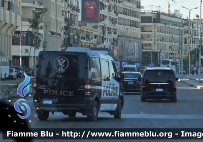 Mercedes-Benz Sprinter III serie restyle
جمهوريّة مصر العربيّة - Egitto
الشرطة الوطنية المصرية - Polizia Egiziana
