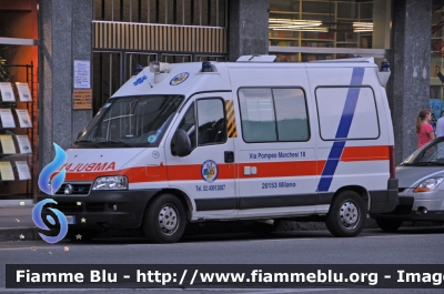 Fiat Ducato III serie
PA Croce Vittoria Milano
m 16
Parole chiave: Lombardia (MI) Ambulanza Fiat Ducato_IIIserie visita_papa_milano_2012