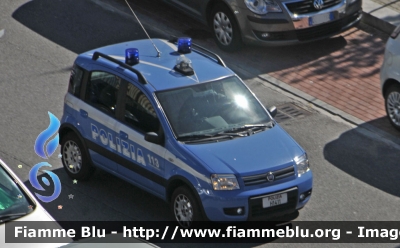 Fiat Nuova Panda 4X4 I serie
Polizia di Stato
 POLIZIA H1410
 Mezzo fornito dalla Regione Lombardia
Parole chiave: Fiat Nuova_Panda_4X4_Iserie