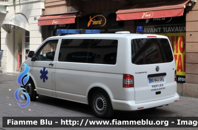 Volkswagen Transporter T5 restyle
France - Francia
Ambulance Reflex Strasbourg 
Parole chiave: Volkswagen Transporter_T5_restyle Ambulanza