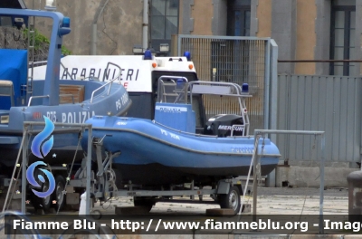 Gommone
Polizia di Stato
 Polizia del Mare
 PS 1024
Parole chiave: PS1024