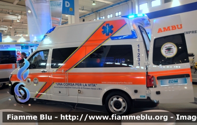 Volkswagen Transporter T6
Associazione Volontari Una Corsa per la Vita
Siror di Primiero TN
Allestita EDM
Parole chiave: Trentino_alto_adige (TN) Ambulanza Volkswagen Transporter_T6