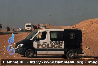 Mercedes-Benz Sprinter III serie restyle
جمهوريّة مصر العربيّة - Egitto
Tourist and Antiquities Police - Polizia Turistica
