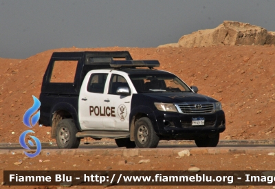 Toyota Hilux
جمهوريّة مصر العربيّة - Egitto
الشرطة الوطنية المصرية - Polizia Egiziana
