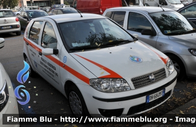 Fiat Punto Classic
Croce Bianca Boltiere BG
Parole chiave: Lombardia (BS) Servizi_sociali Reas_2015 Fiat Punto_Classic