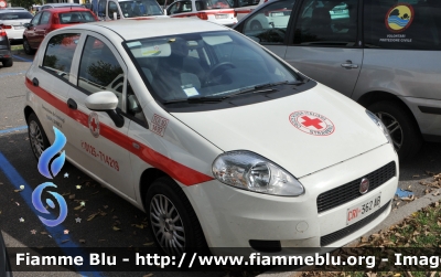 Fiat Grande Punto
Croce Rossa Italiana
Comitato Locale Strambino TO
CRI 362AB
Parole chiave: Piemonte (TO) Servizi_sociali Fiat Grande_Punto CRI362AB Reas_2015