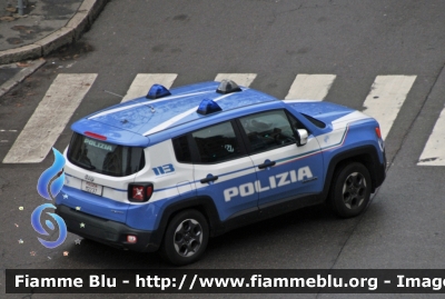 Jeep Renegade
Polizia di Stato
Reparto PrevenzioneCrimine
POLIZIA M2237
Parole chiave: Jeep Renegade POLIZIAM2237