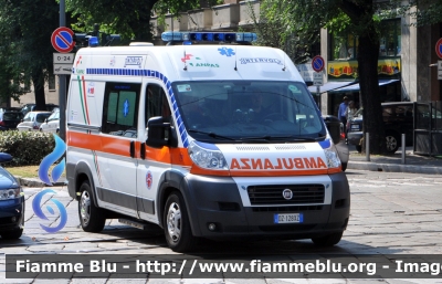 Fiat Ducato X250
Intervol Milano
 M 70
Parole chiave: Lombardia (MI) Ambulanza Fiat Ducato_X250