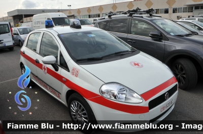 Fiat Grande Punto
Croce Rossa Italiana
 Comitato locale di Castelnuovo Don Bosco AT
CRI 520AC
Parole chiave: Piemonte (AT) Automedica Fiat Grande_Punto Reas_2015 CRI520AC