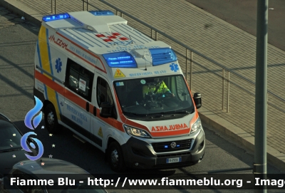 Fiat Ducato X290
Misericordia Milano
M 30
Allestita Mariani Fratelli
Parole chiave: Lombardia (MI) Ambulanza Fiat Ducato_X290