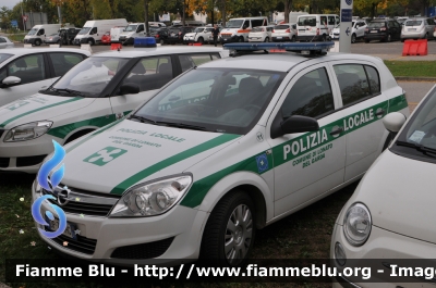 Opel Astra III serie
Polizia Locale Lonato del Garda BS
Parole chiave: Lombardia (BS) Polizia_locale Opel Astra_IIIserie Reas_2015