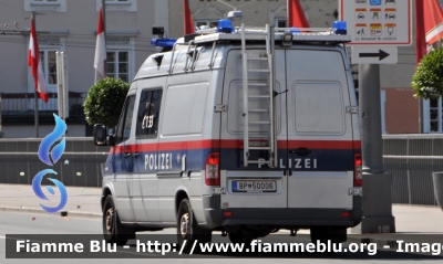 Mercedes-Benz Sprinter II serie
Österreich - Austria
Bundespolizei
Polizia di Stato
Parole chiave: Mercedes-Benz Sprinter_IIserie