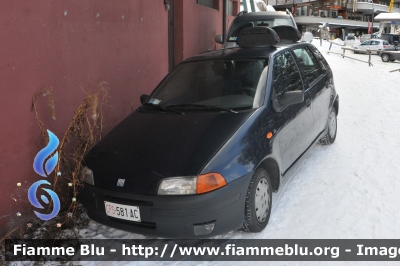 Fiat Punto II serie
Corpo Forestale dello Stato
CFS 581AC
Parole chiave: Fiat Punto_IIserie