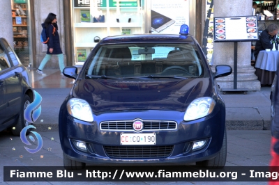 Fiat Nuova Bravo
Carabinieri
CC CQ190
Parole chiave: Fiat Nuova_Bravo CCCQ190