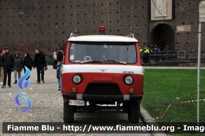 UAZ 452
Corpo Volontari Protezione Civile Milano
Parole chiave: Lombardia (MI) Protezione_civile UAZ 452