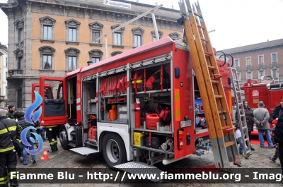 Volvo FL 290 IV serie
Vigili del Fuoco
Comando Provinciale di Milano 
AutoPompaSerbatoio
Allestimento BAI
VF 27275
Parole chiave: Volvo FL_290_IVserie