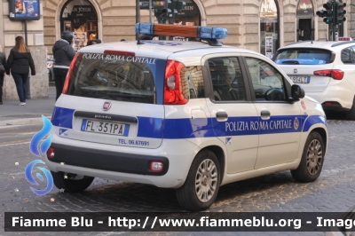 Fiat Nuova Panda II serie
Polizia Roma Capitale
Parole chiave: Lazio (RM) Polizia_Locale Fiat Nuova_Panda_IIserie