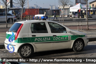 Fiat Punto II serie
Polizia Locale Ripalta Arpina CR
Parole chiave: Lombardia (CR) Polizia_Locale Fiat Punto_IIserie