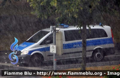 Mercedes-Benz Vito II serie restyle
Bundesrepublik Deutschland - Germania
 Bundespolizei - Polizia di Stato 
Parole chiave: Mercedes-Benz Vito_IIserie_restyle