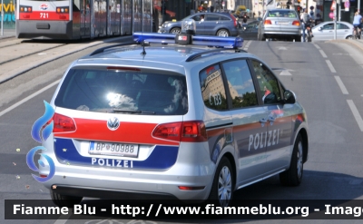 Volkswagen Sharan III serie
Österreich - Austria
Bundespolizei
Polizia di Stato
Parole chiave: Volkswagen Sharan_IIIserie