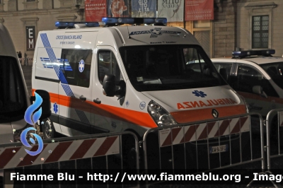 Renault Master IV serie
Croce Bianca Milano
 Sezione di Carugate MI
M 145
MTV EMA 2015 Milano
Parole chiave: Lombardia (MI) Ambulanza Renault Master_IVserie