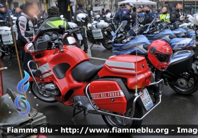 Bmw R850RT
Vigili del Fuoco
Comando Provinciale di Milano
VF A0046
Parole chiave: Bmw R850RT VFA0046