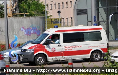 Volkswagen Transporter T5
Österreich - Austria
Samaritanerbund
Wien - Vienna
Parole chiave: Volkswagen Transporter_T5 Ambulanza