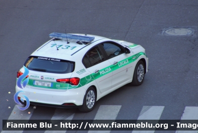 Fiat Nuova Tipo
Polizia Locale
Comune di Milano
Allestimento Focaccia
POLIZIA LOCALE YA103AG
Parole chiave: Lombardia (MI) Polizia_Locale Fiat Nuova_Tipo_5_porte POLIZIALOCALEYA103AG