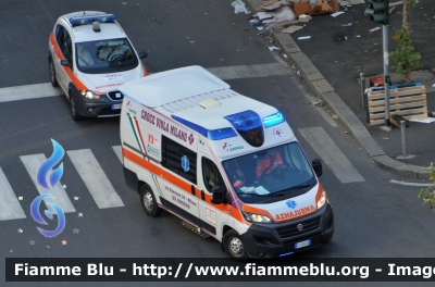 Fiat Ducato X290
Croce Viola Milano
Parole chiave: Lombardia (MI) Ambulanza Fiat Ducato_X290