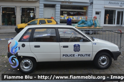 Citroen AX
Koninkrijk België - Royaume de Belgique - Königreich Belgien - Belgio
Police Fédérale
Parole chiave: Citroen AX