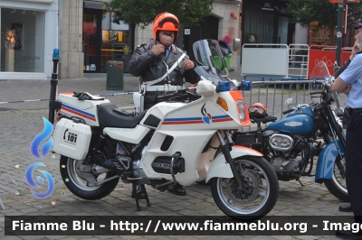 BMW?
Koninkrijk België - Royaume de Belgique - Königreich Belgien - Belgio
Gendarmeria - Gendarmerie - Rijkswacht
