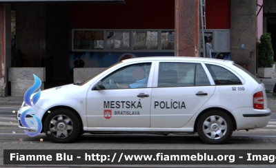 Skoda Fabia Wagon I serie
Slovenská Republika - Slovacchia
Mestska Policia Bratislava - Polizia Locale Bratislava
Parole chiave: Skoda Fabia_Wagon_Iserie