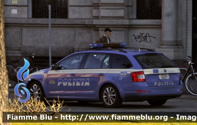 Skoda Octavia Wagon IV serie 
Polizia di Stato
 Polizia Stradale in servizio sulla Milano Serravalle Milano Tangenziali
 Allestimento Focaccia
 Decorazione Grafica Artlantis 
Polizia H8827
Parole chiave: PoliziaH8827 Skoda Octavia_Wagon_IVserie