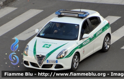 Alfa Romeo Nuova Giulietta
Polizia Locale Milano
 POLIZIA LOCALE YA703AM
 Decorazione Grafica Artlantis
Parole chiave: Lombardia (MI) Polizia_locale Alfa-Romeo Nuova_Giulietta POLIZIALOCALEYA703AM